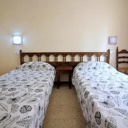 Centrico Con Terraza, A 350m De La Playa En Santa Margarita - Es-228-108 Rosas