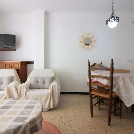 Apartment Centrico Con Terraza, A 350m De La Playa En Santa Margarita - Es-228-108